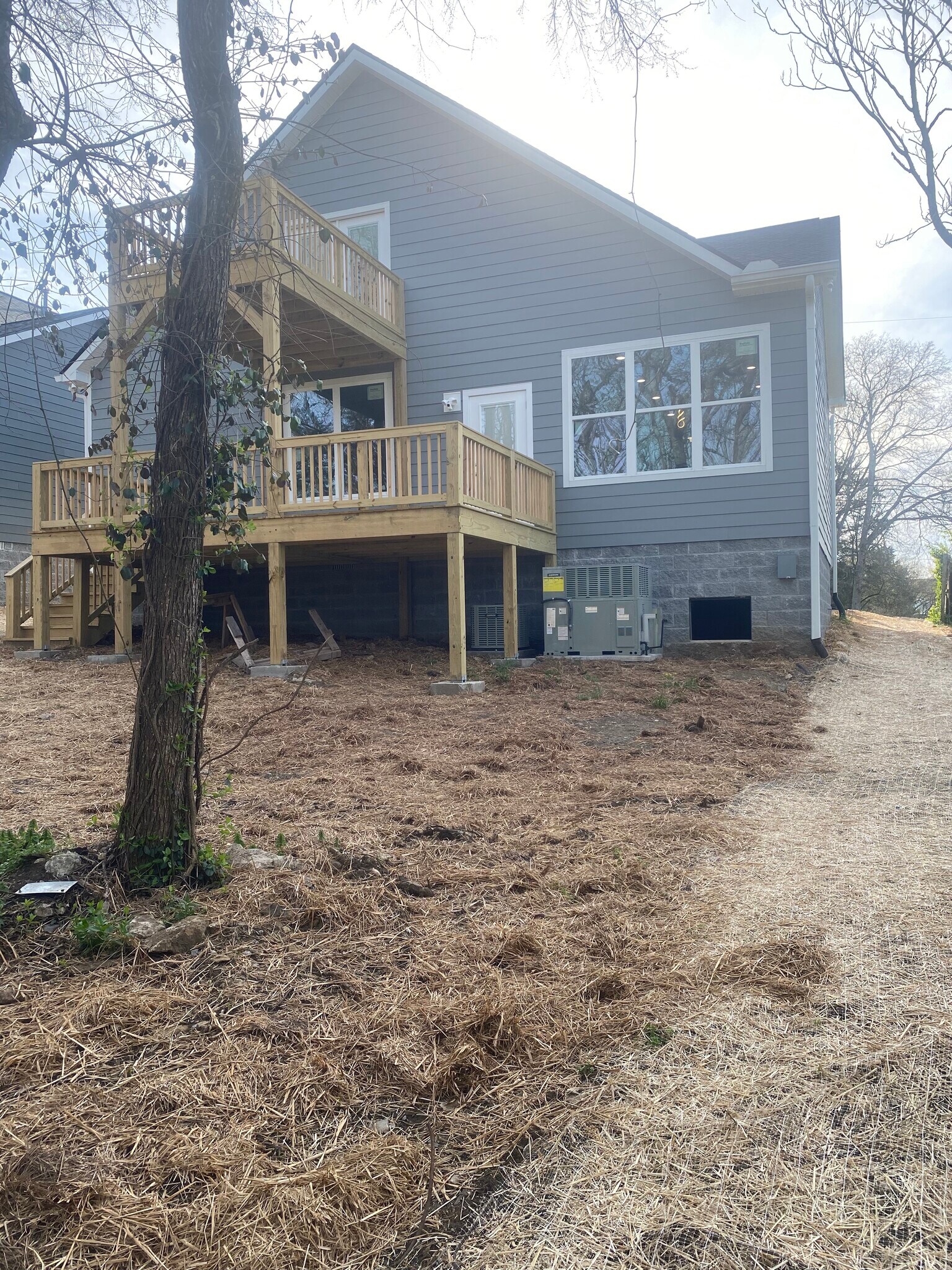 Building Photo - 103 Farris Ave