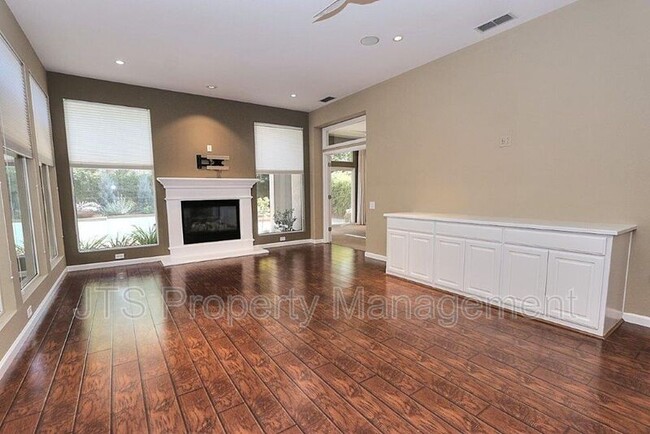 Building Photo - 4107 Ironwood Dr