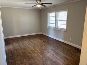 Building Photo - 307 Boundary Ln