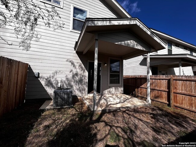 Building Photo - 10326 Candlewood Wy