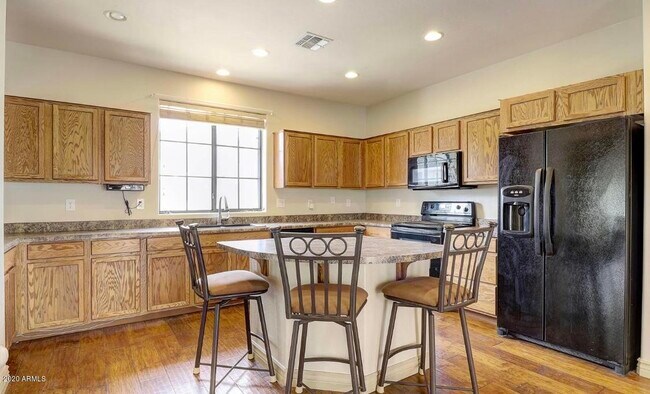 Building Photo - 2347 W Dusty Wren Dr