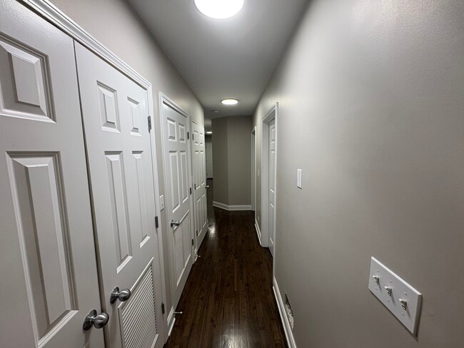 Building Photo - 4143 S Wabash Ave