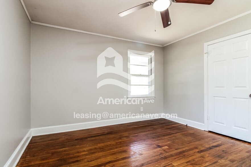 Building Photo - 2246 Garrison St