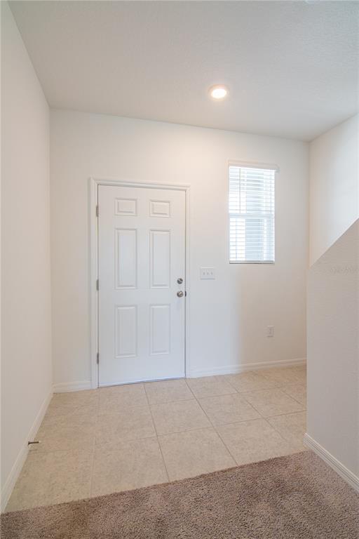 Building Photo - 205 Mandovi St