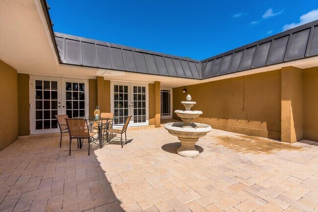 Building Photo - Northeast 16th Street, Fort Lauderdale, FL 33304 - 3 BR 3 BA single-family home