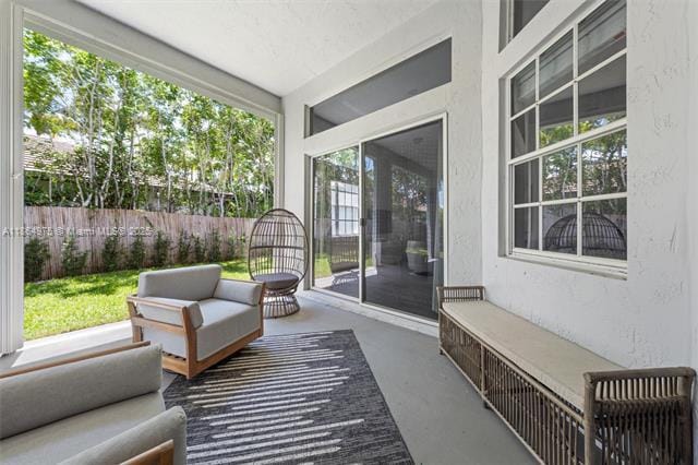Building Photo - 2587 Jardin Ct