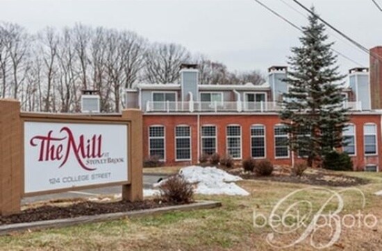 Front of building - 124 College St