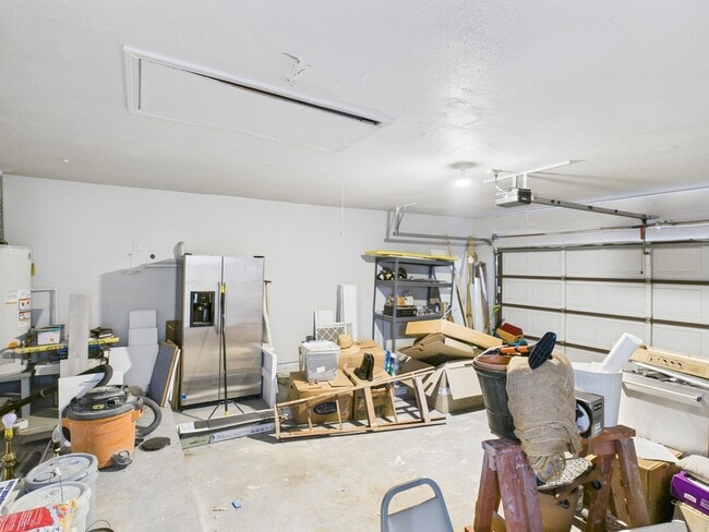 Building Photo - 7610 Hopewell Ln