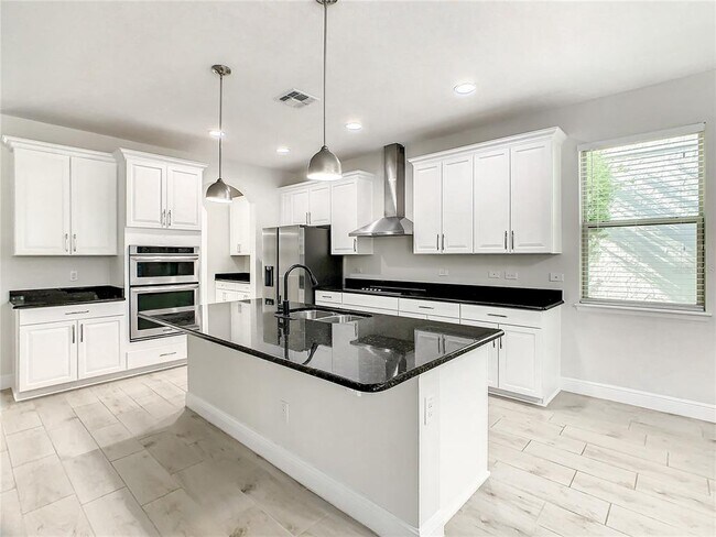 Building Photo - 8917 Blue Mesa Dr