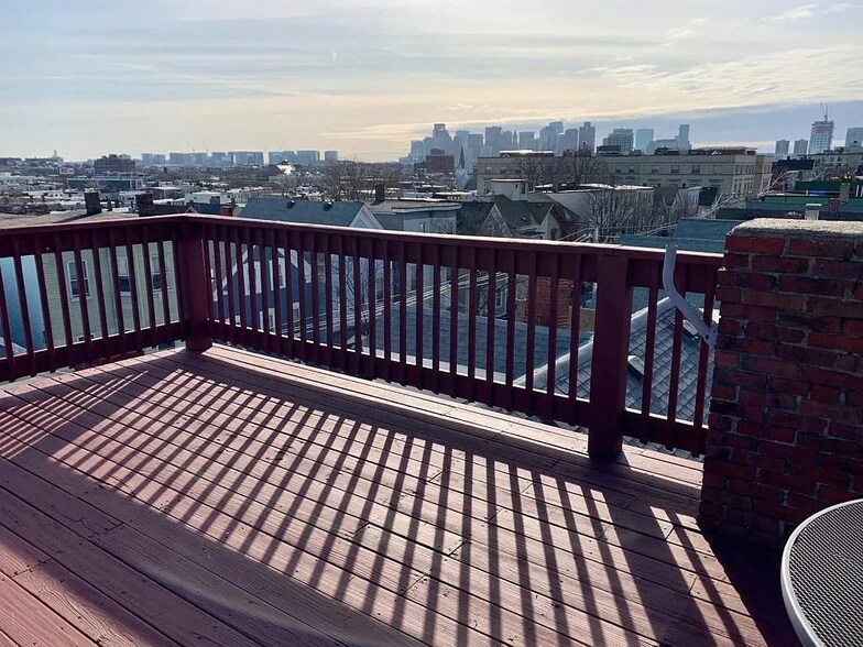 Building Photo - 147 Princeton St