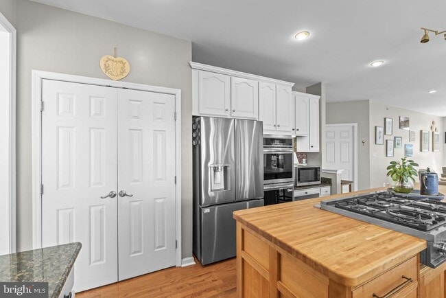 Building Photo - 15590 Canvasback Ct