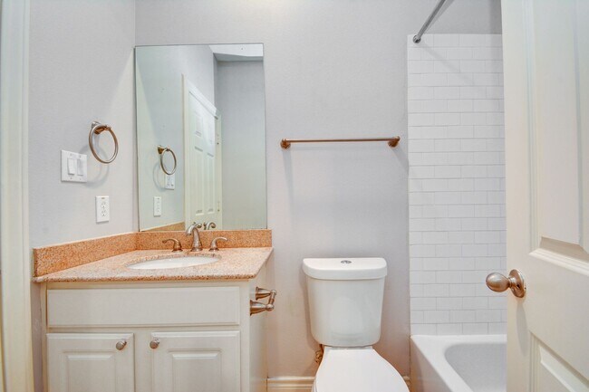 Building Photo - 3 Story home in private gated community!