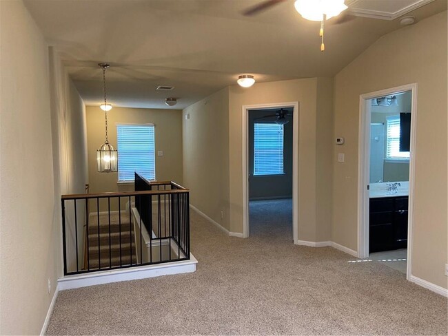 Building Photo - 1014 Lost Pines Ln