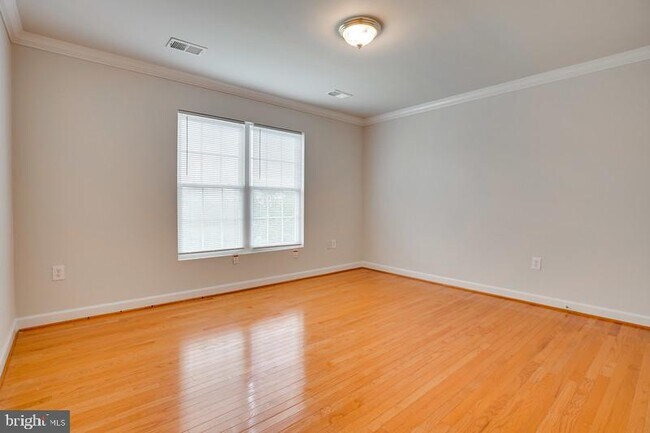 Building Photo - 13646 Sweet Woodruff Ln