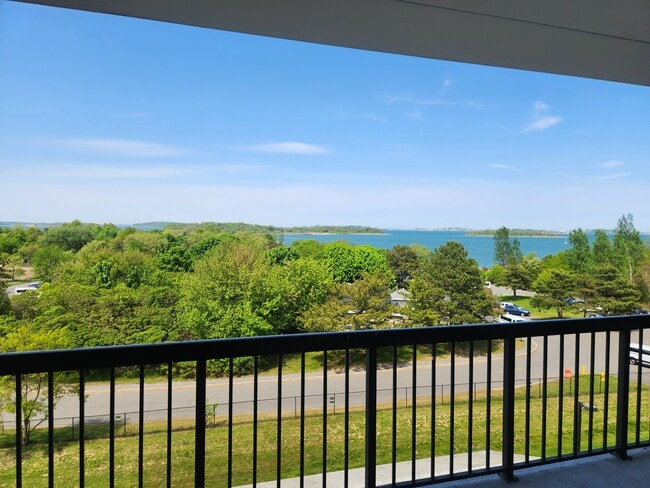 Balcony View Hingham Harbor - Eastbay at Weymouthport