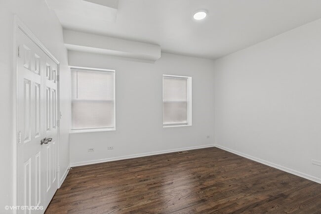 Building Photo - 26 W 114th St