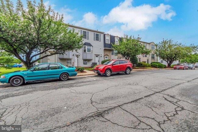 Building Photo - 7946 Brighton Way