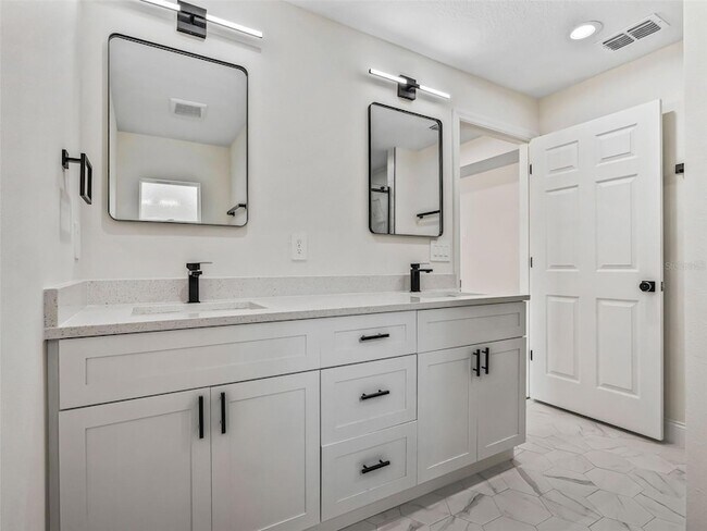 Building Photo - 5386 NW 54th Pl