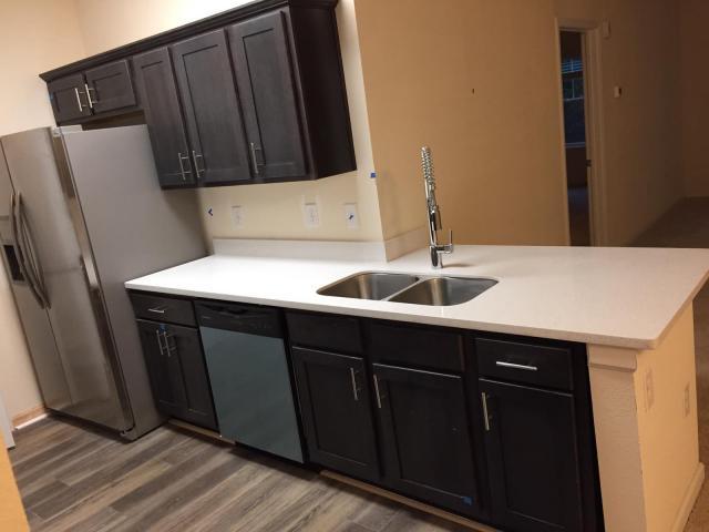 Building Photo - 2 bedroom in Jacksonville FL 32256