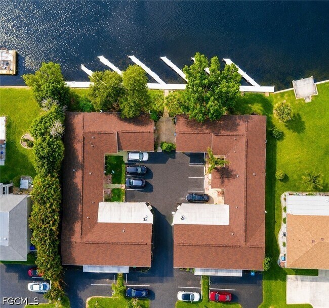 Building Photo - 1107 SE 46th Ln