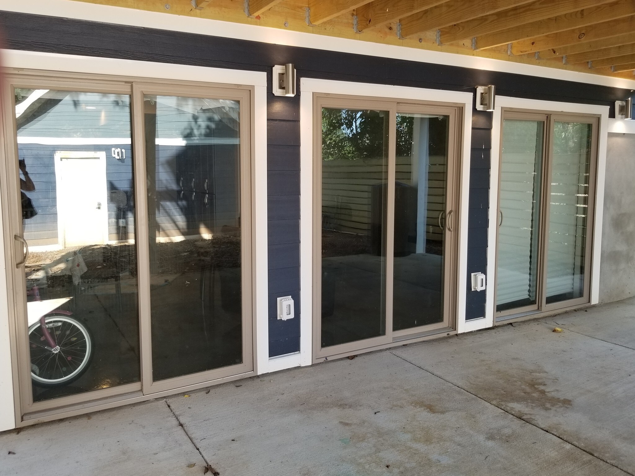 sliding glass doors - 3107 14th St NE