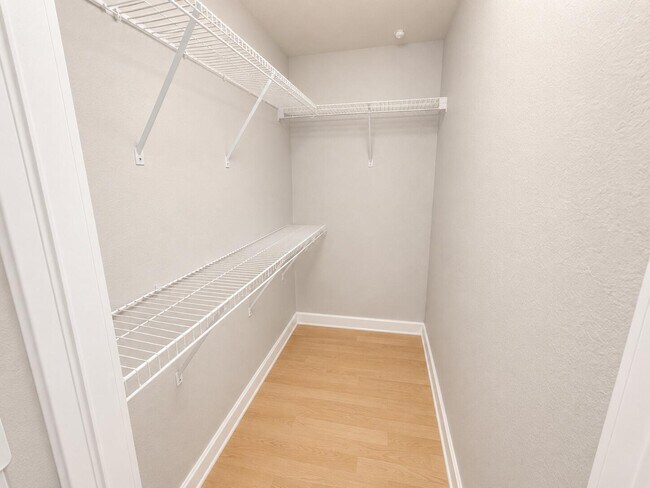 Building Photo - 1308 W Worley St