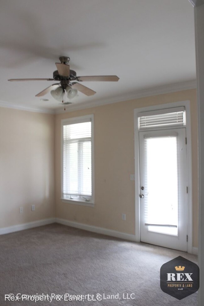 Building Photo - 3 br, 2 bath House - 112 Landing Dr