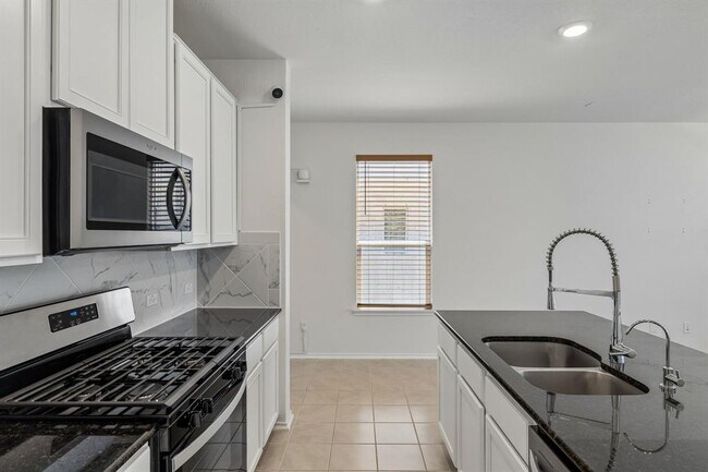 Building Photo - 4481 Acerno St