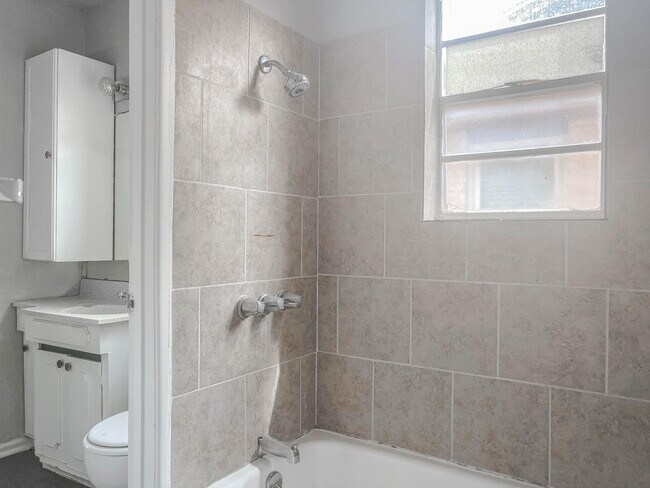 Building Photo - 5416 49th St