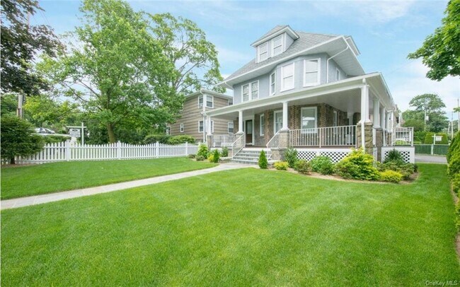 Building Photo - 216 Fenimore Rd