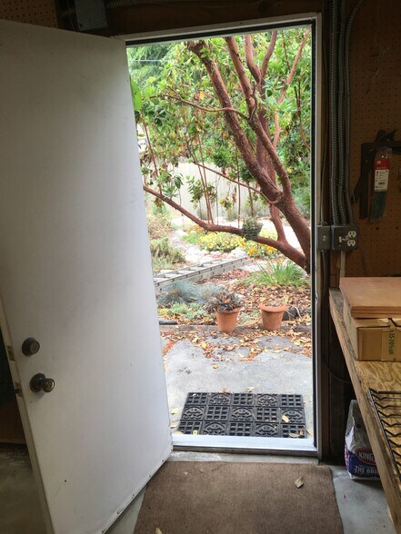 Workbench to backyard - 125 Brocadero Pl
