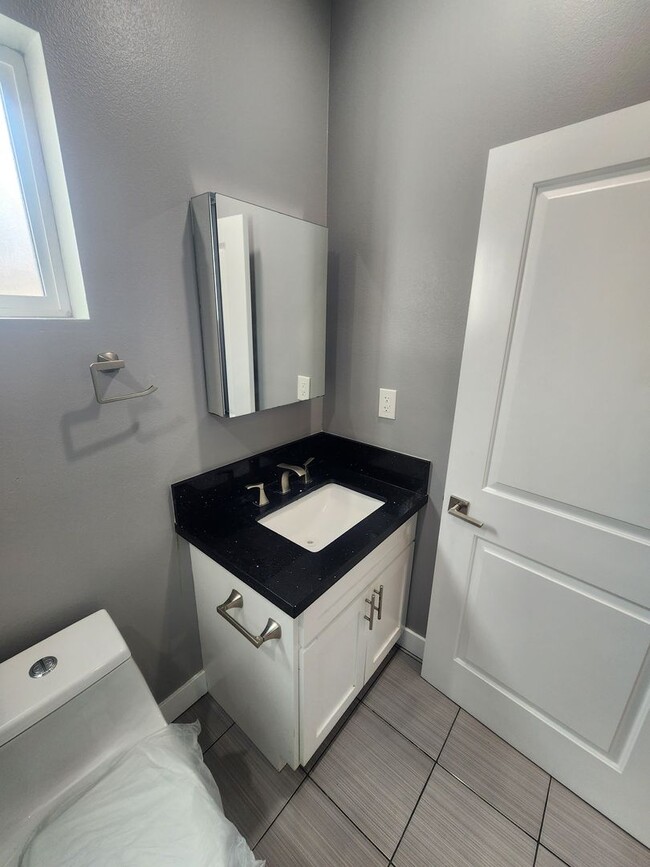 Building Photo - 83rd St.