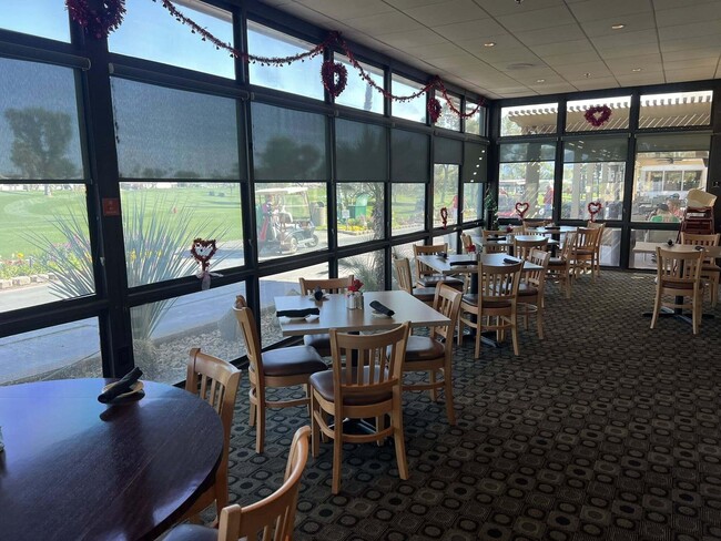 Building Photo - 39345 Moronga Canyon Dr