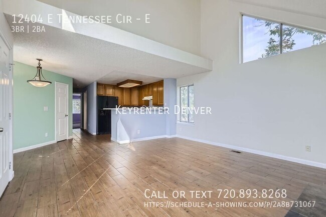 Building Photo - Bright & Spacious Condo with Modern Upgrad...