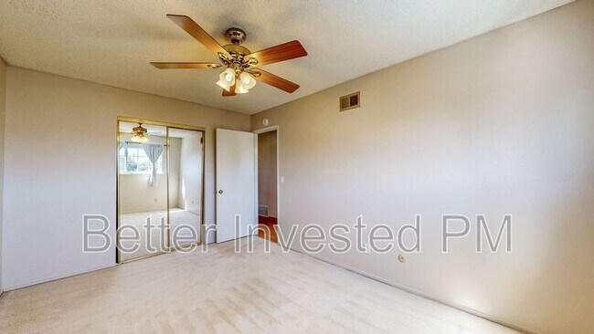 Building Photo - 848 Sprucewood Ct