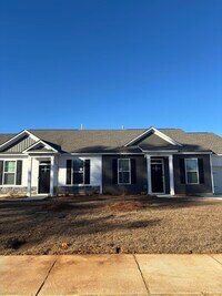 Building Photo - 370 Acorn St