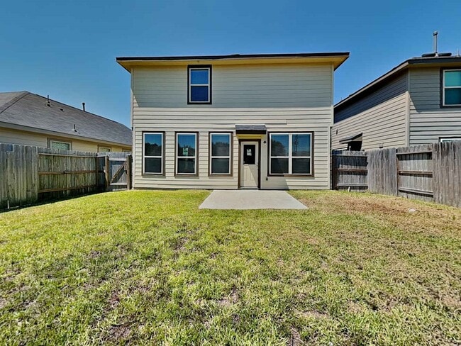 Building Photo - 18718 Charter Elm Dr