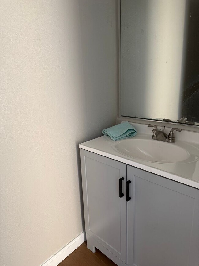 Building Photo - North Summerlin