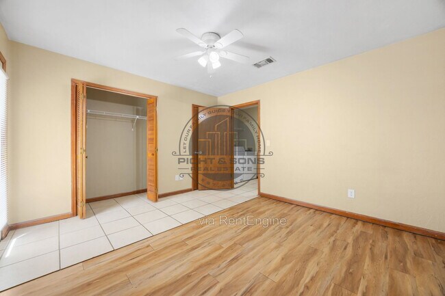 Building Photo - 1260 Continental Ct