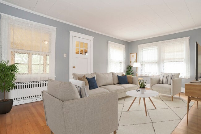 Building Photo - 24 N Madison Ave