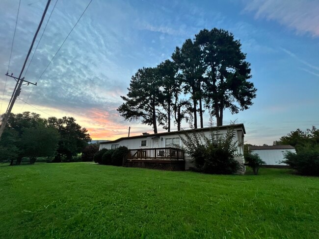 Primary Photo - 5748 Park Rd