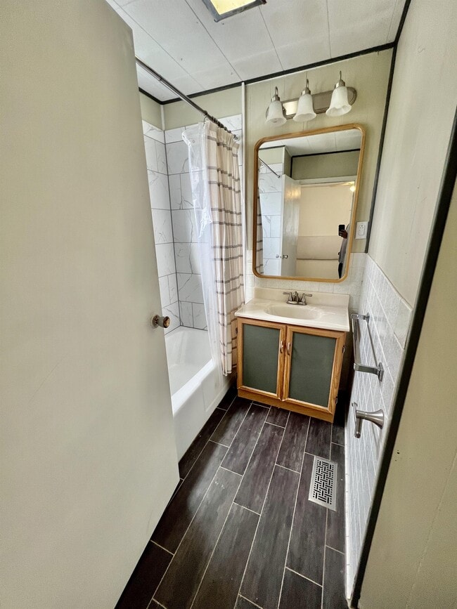 Building Photo - 151 Florida Ave