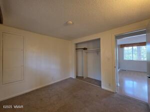 Building Photo - 1208 W Apache Ln