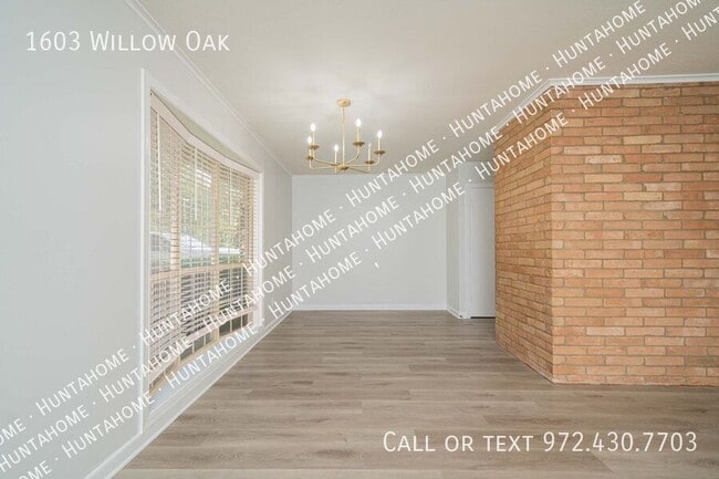 Building Photo - 1603 Willow Oak Dr