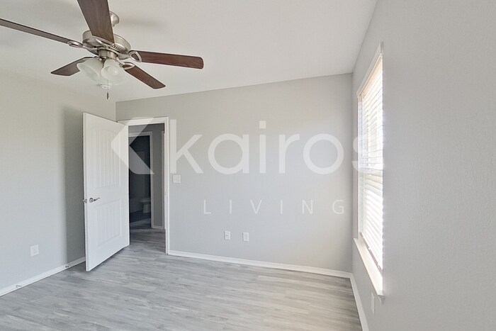 Building Photo - 4009 Thomas St