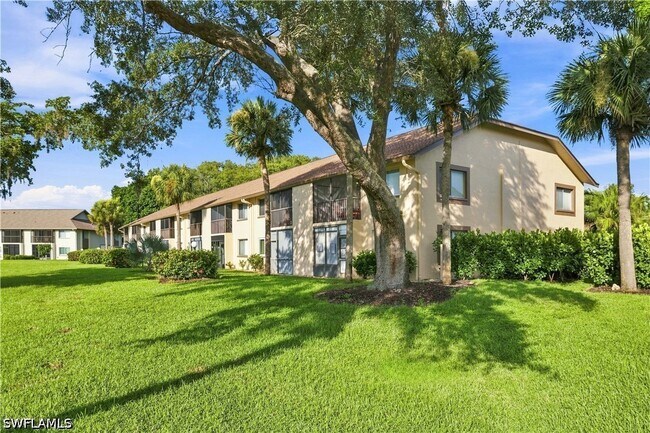 Building Photo - 13090 Cross Creek Ct