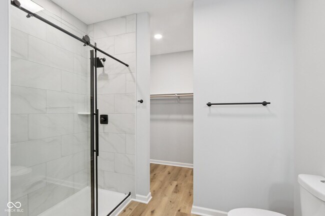 Building Photo - 8355 Fieldfare Way