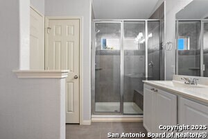Building Photo - 2030 Olive Hill Dr