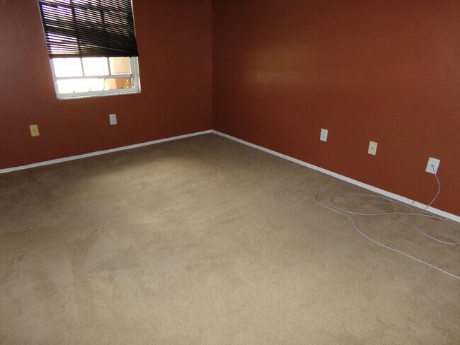 Building Photo - 310 Seahorse Cir SE