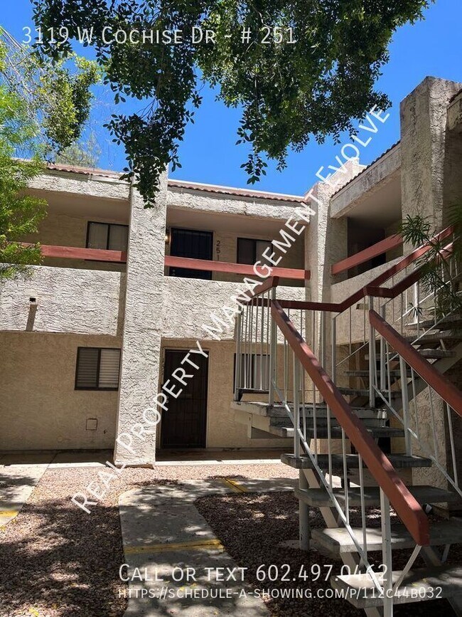Building Photo - 3119 W Cochise Dr